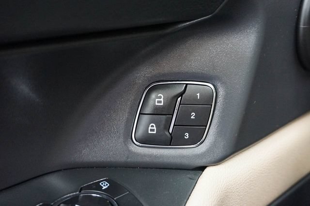 Used 2024 Ford Expedition Limited AWD/4WD image 7