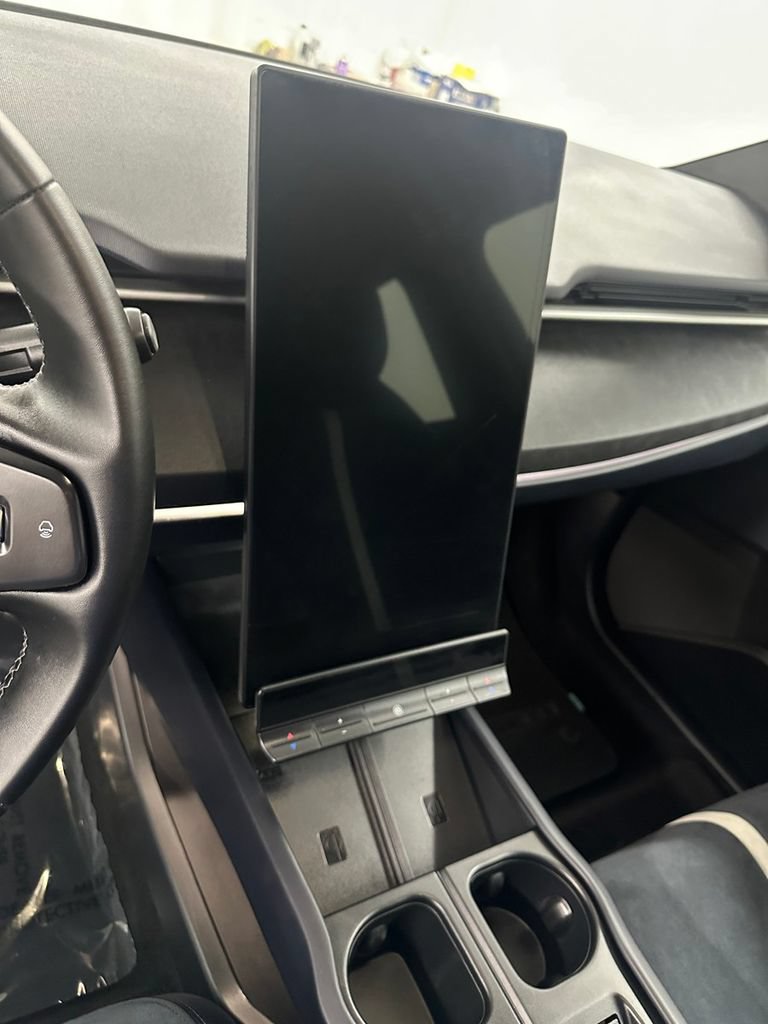 Used 2023 Fisker Ocean One AWD/4WD image 15