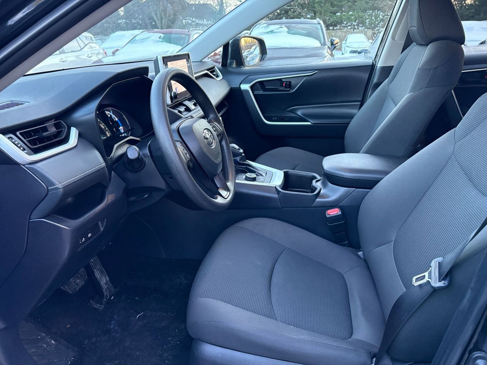 Used 2025 Toyota RAV4 LE image 25