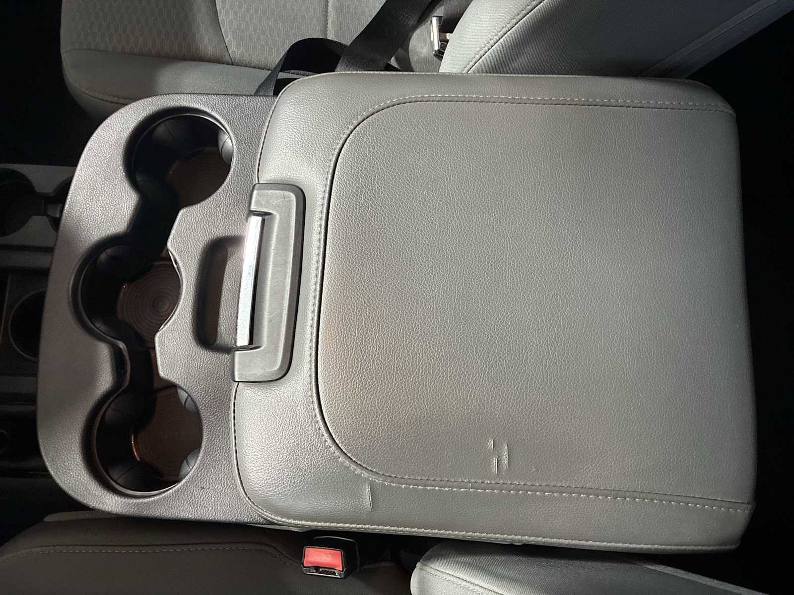 Used 2016 RAM 2500 Tradesman w/ Chrome Appearance Group image 21