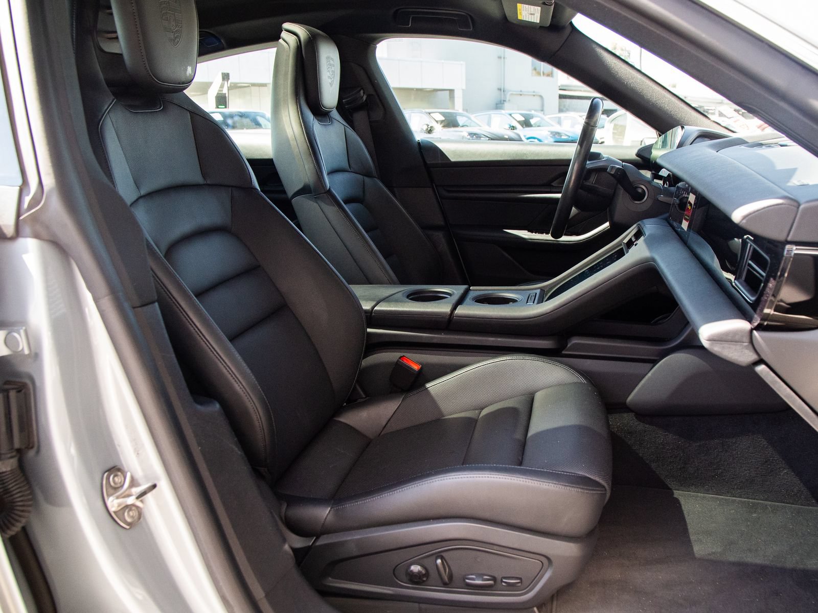 Certified 2021 Porsche Taycan 4S AWD/4WD image 17