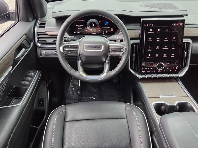 Used 2025 GMC Acadia Denali FWD image 11