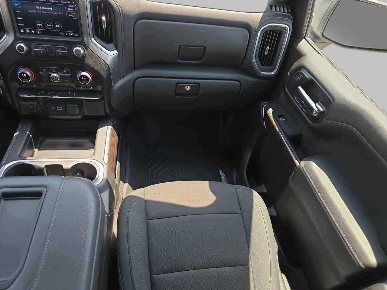 Used 2021 Chevrolet Silverado 1500 LT Trail Boss w/ Bed Protection Package AWD/4WD image 13