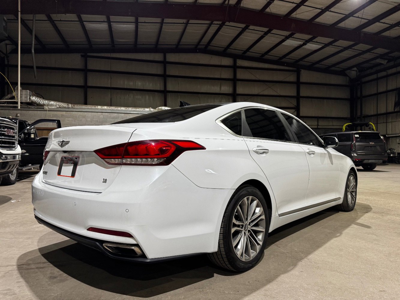 Used 2016 Hyundai Genesis 3.8 w/ Option Group 04 RWD image 5