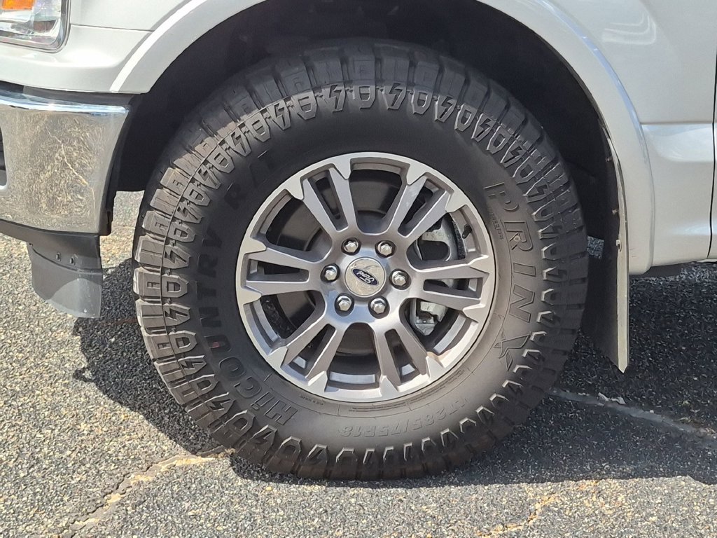 Used 2019 Ford F150 Lariat AWD/4WD image 12