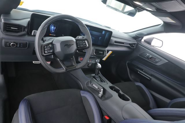 Used 2026 Ford Mustang Dark Horse RWD image 17