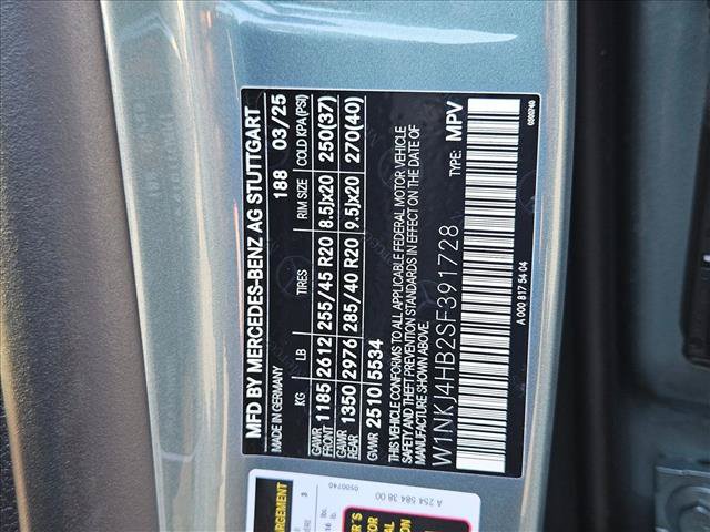 Used 2025 Mercedes-Benz GLC 300 4MATIC image 25