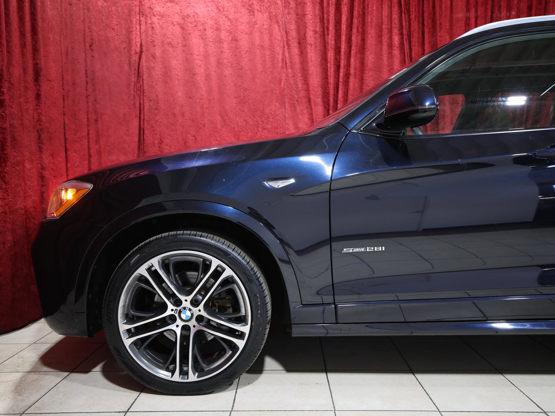 Used 2017 BMW X3 sDrive28i image 5