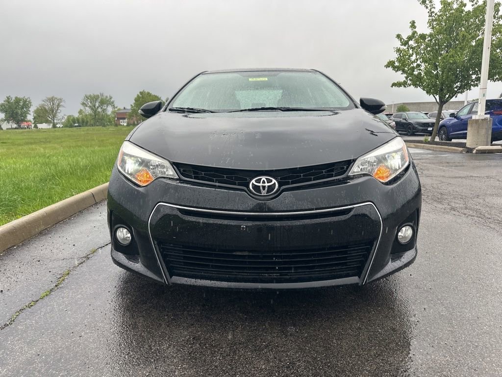 Used 2015 Toyota Corolla S FWD image 2