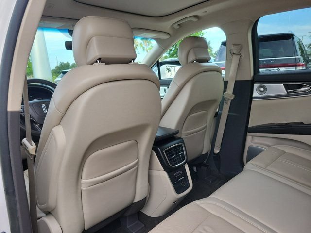 Certified 2019 Lincoln Nautilus Reserve w/ Ultimate Package FWD image 16