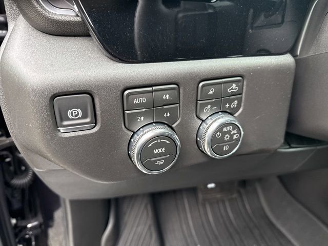 New 2026 GMC Sierra 1500 SLT w/ SLT Premium Package image 13