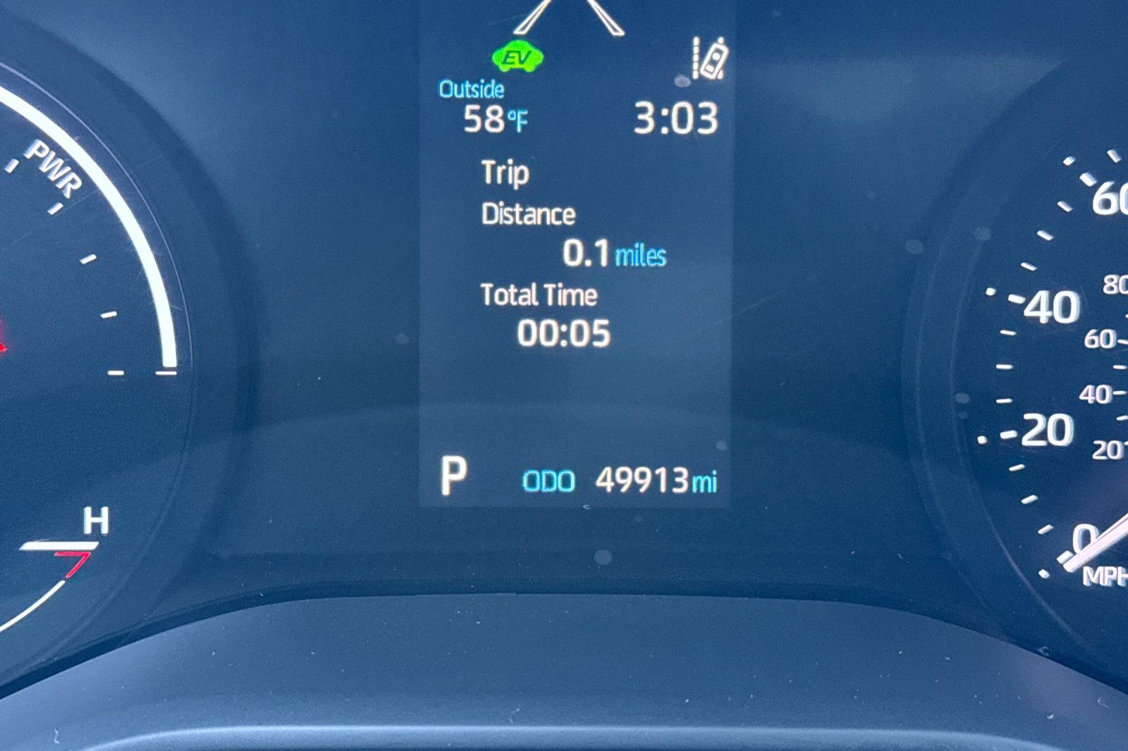 Certified 2023 Toyota Sienna XLE image 33