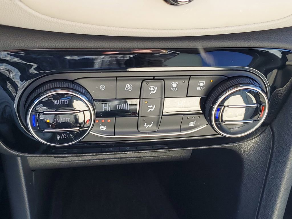 Used 2023 Buick Encore GX Essence w/ Experience Buick Package image 19