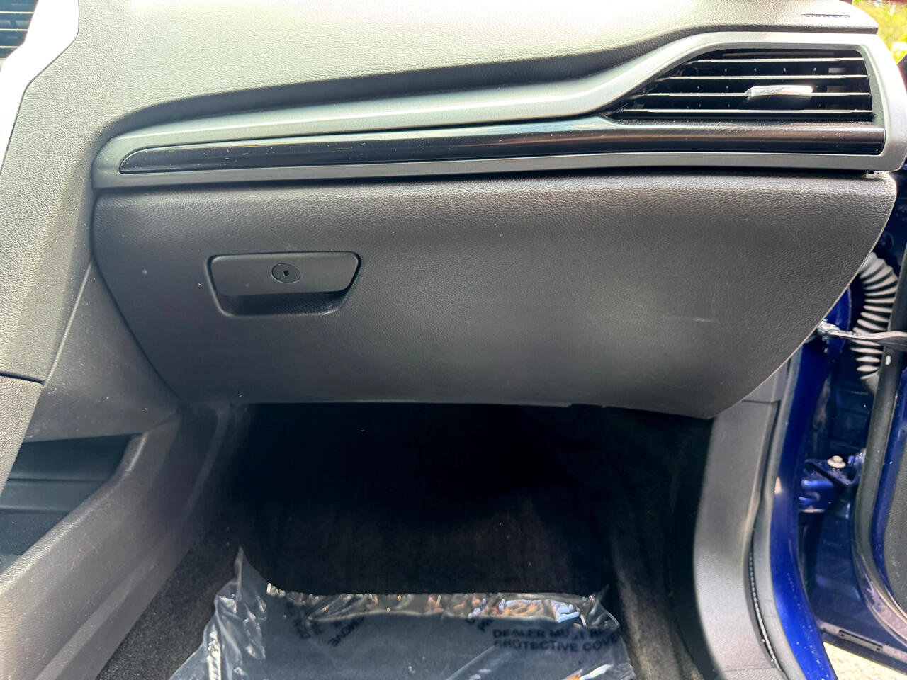 Used 2014 Ford Fusion SE w/ Equipment Group 201A image 25