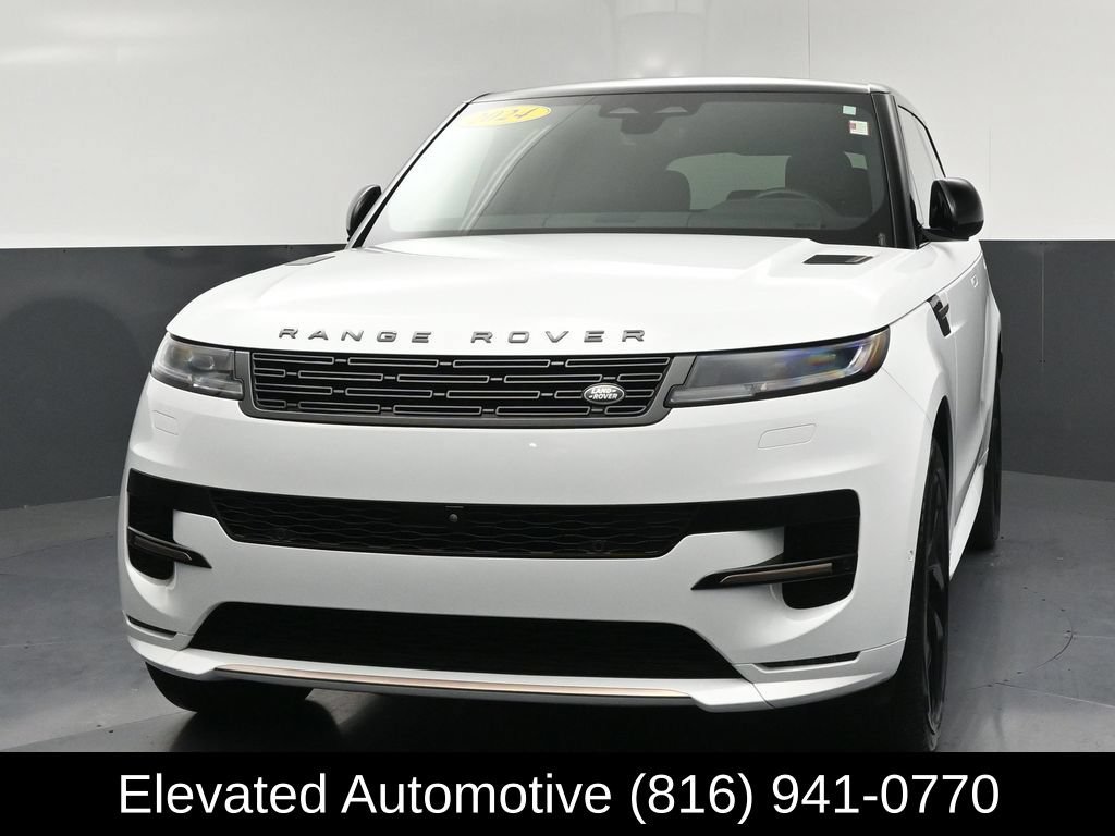 Used 2024 Land Rover Range Rover Sport Dynamic SE AWD/4WD image 3