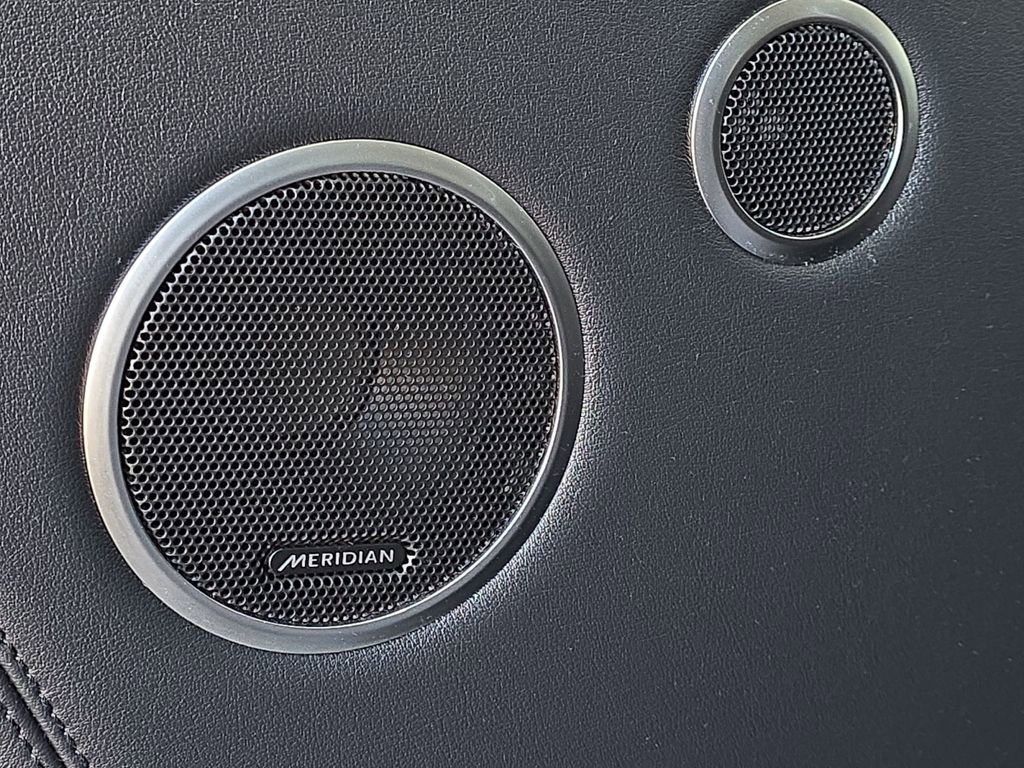 Used 2018 Land Rover Range Rover Long Wheelbase Supercharged image 46