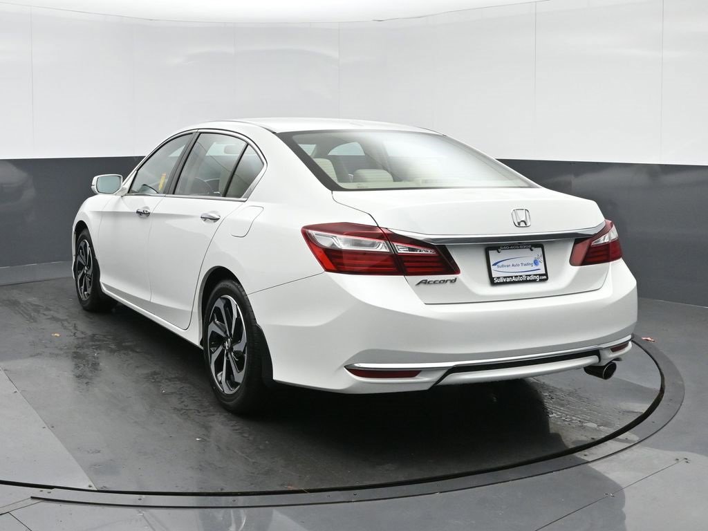 Used 2016 Honda Accord EX image 5