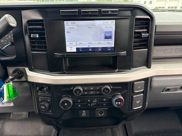 Used 2023 Ford F350 XL AWD/4WD image 26