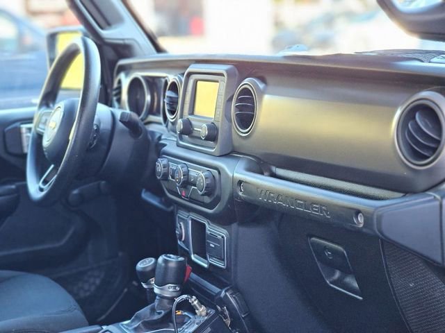Used 2018 Jeep Wrangler Unlimited Sport image 13