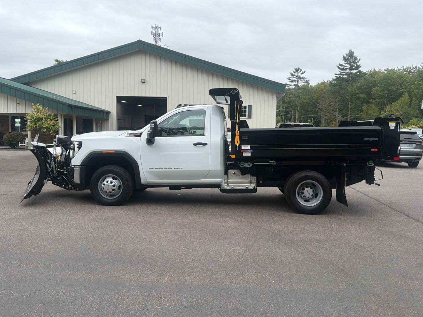 New 2026 GMC Sierra 3500 Pro w/ Snow Plow Prep Package AWD/4WD image 2