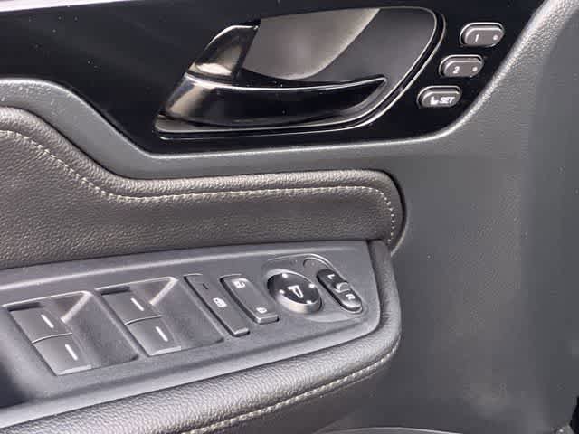 Used 2023 Honda Odyssey Touring image 30