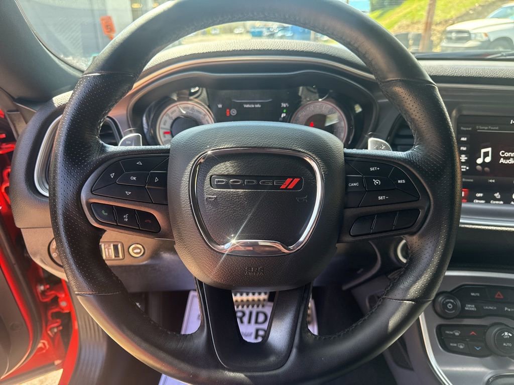 Used 2022 Dodge Challenger R/T Scat Pack w/ Shaker Package image 21