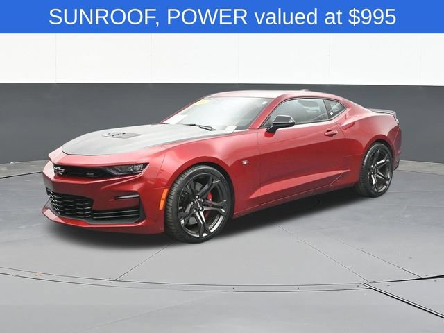 Used 2022 Chevrolet Camaro SS RWD image 4