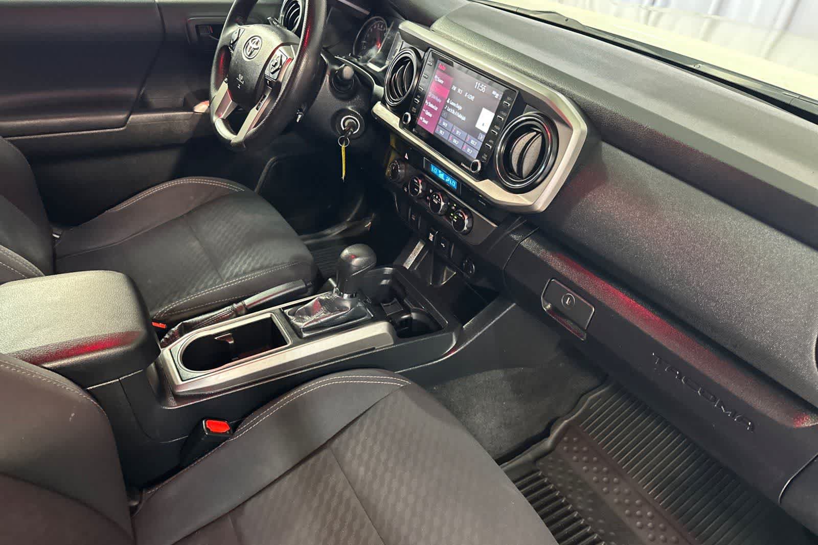 Used 2021 Toyota Tacoma SR5 w/ Trail Edition AWD/4WD image 17
