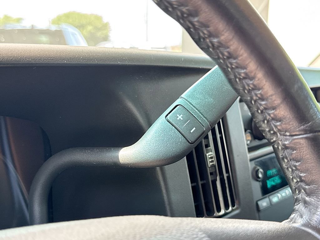 Used 2023 Chevrolet Express 2500 w/ Driver Convenience Package image 16