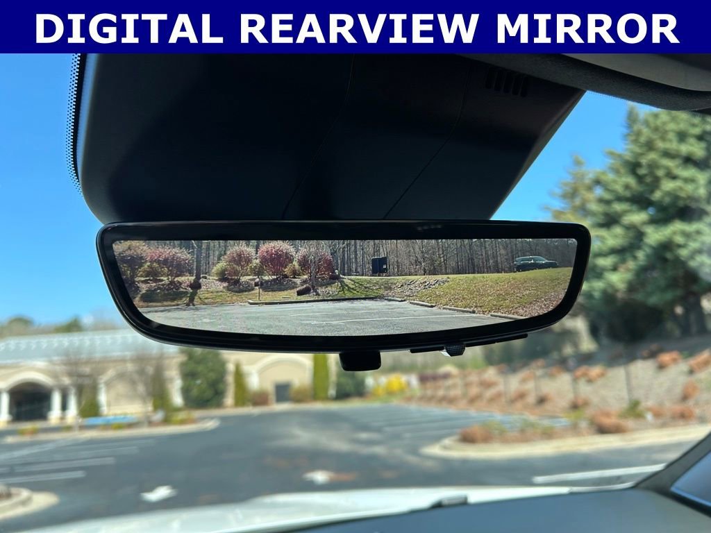 Used 2022 Cadillac Escalade ESV Sport Platinum image 18