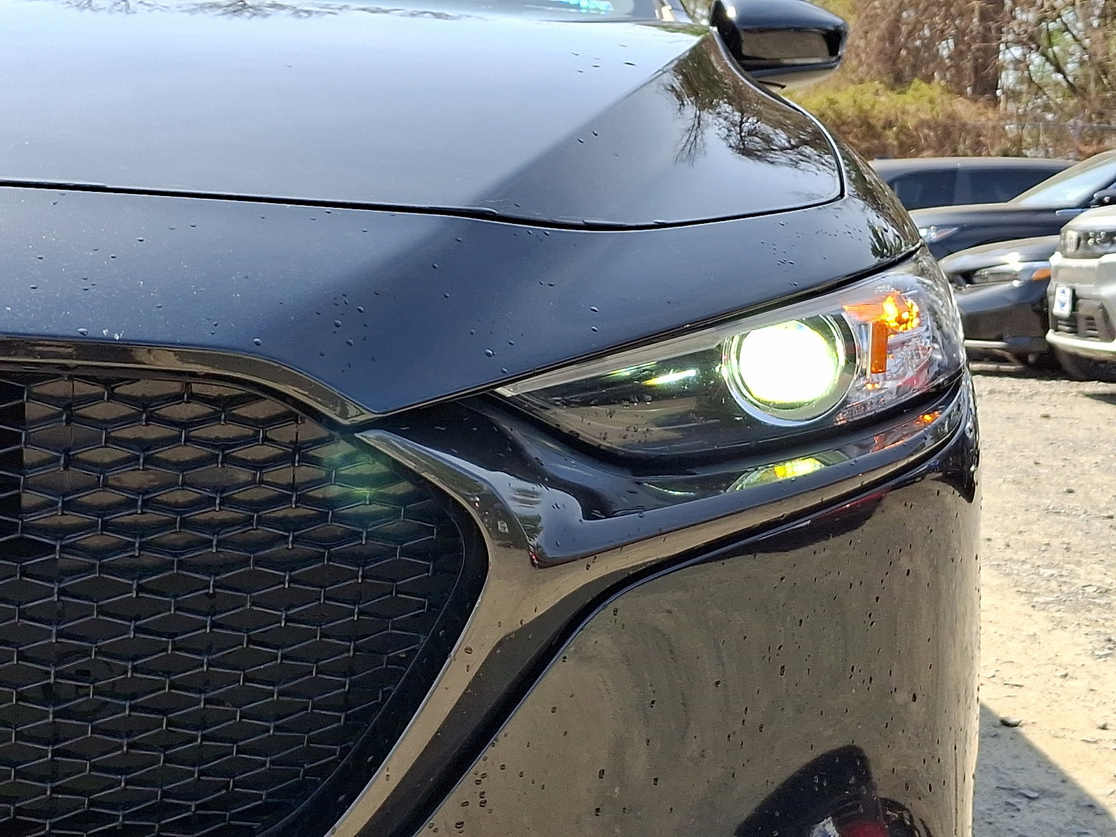 Used 2019 MAZDA MAZDA3 Hatchback w/ Preferred Package image 10