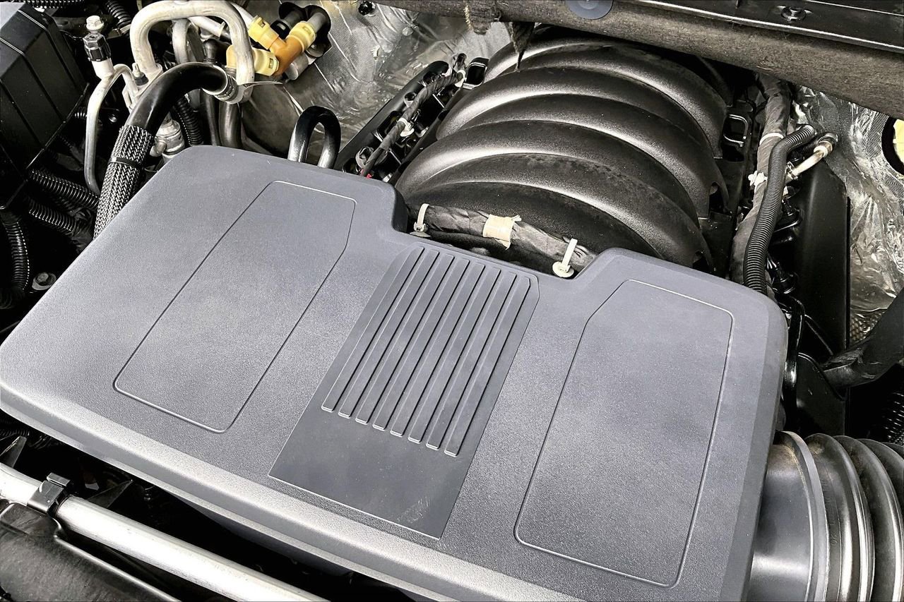 Used 2022 Chevrolet Tahoe Z71 w/ Luxury Package image 27