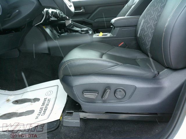 Used 2024 Toyota Tacoma Limited w/ Limited Package (LT) image 26
