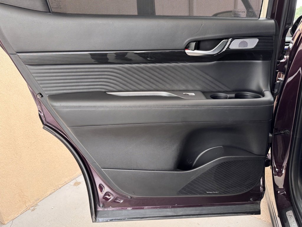 Used 2023 Hyundai Palisade Calligraphy w/ Cargo Package image 27