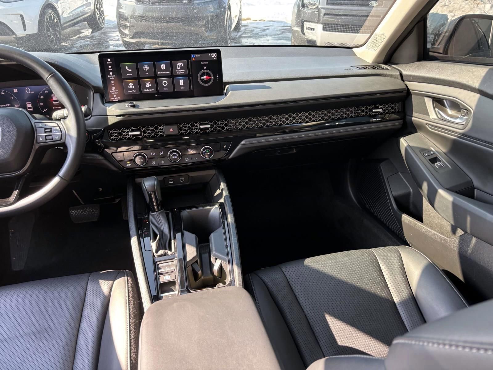 Used 2023 Honda Accord EX-L image 31