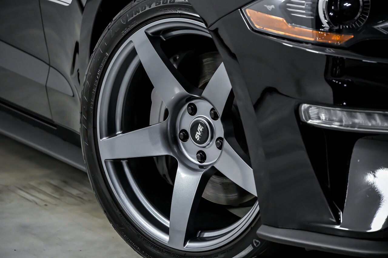 Used 2021 Ford Mustang GT Premium w/ Equipment Group 401A RWD image 4