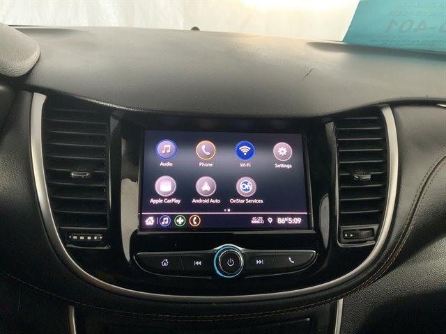 Used 2021 Chevrolet Trax LT AWD/4WD image 24