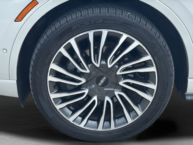 Used 2021 Lincoln Corsair Grand Touring w/ Equipment Group 301A AWD/4WD image 9