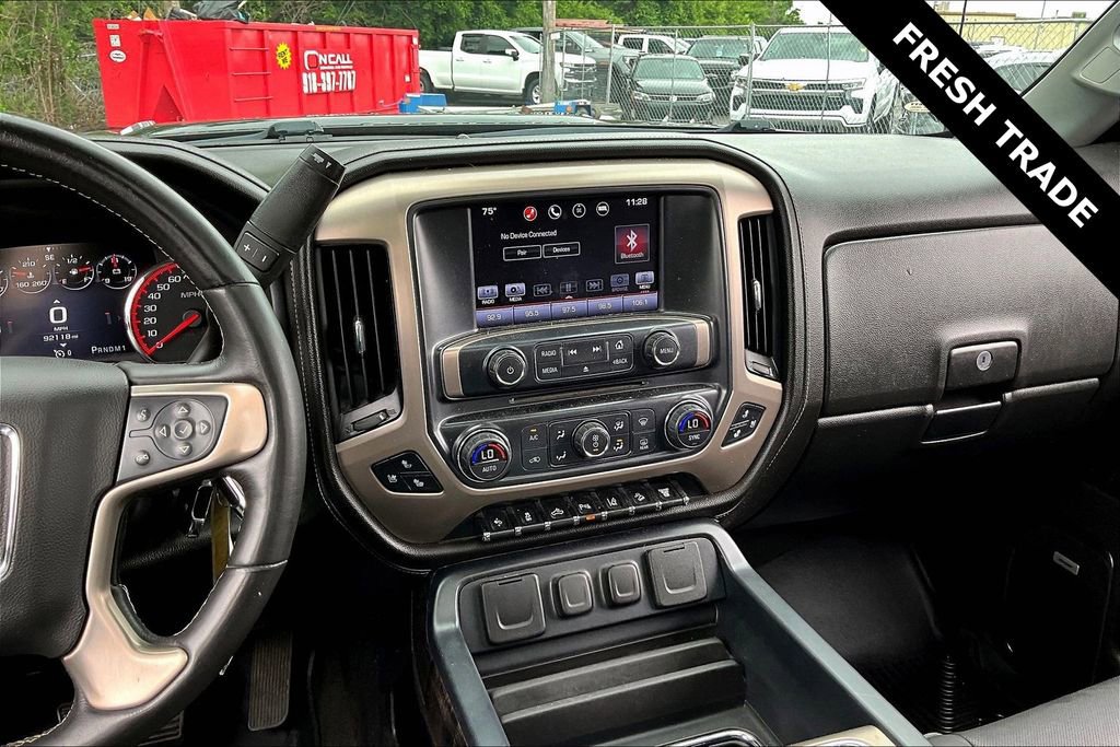 Used 2016 GMC Sierra 2500 Denali w/ Duramax Plus Package AWD/4WD image 10