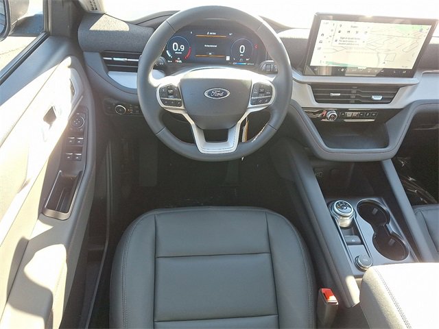 New 2026 Ford Explorer Active image 7