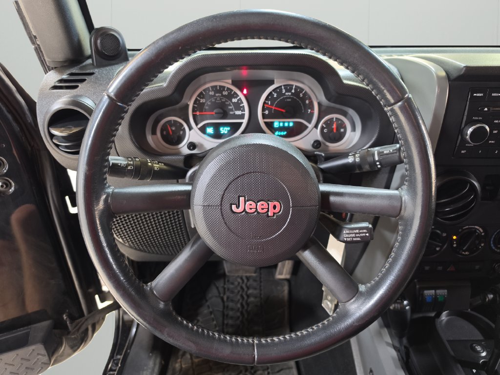 Used 2008 Jeep Wrangler Rubicon w/ Dual Top Group AWD/4WD image 17