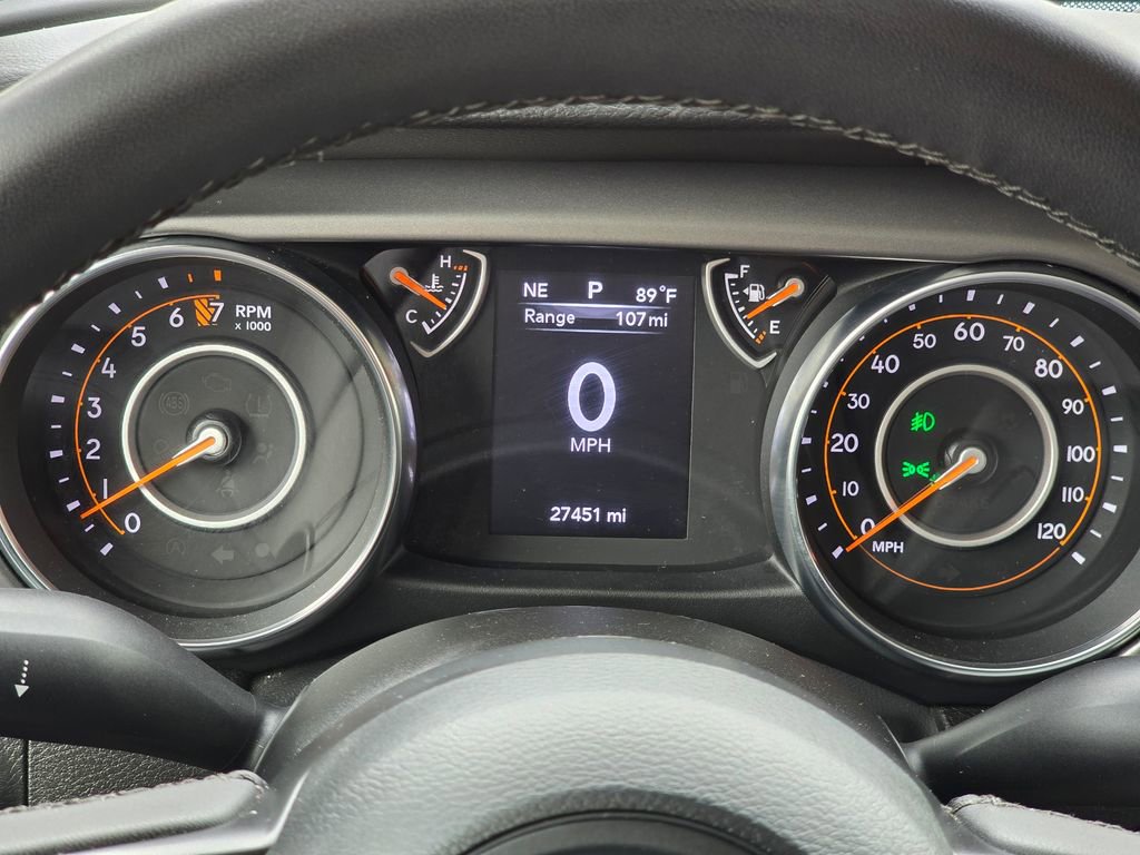 Used 2023 Jeep Gladiator Sport image 30