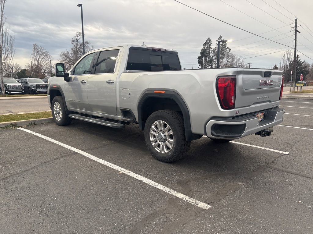 Used 2022 GMC Sierra 2500 Denali w/ Denali Ultimate Package image 3