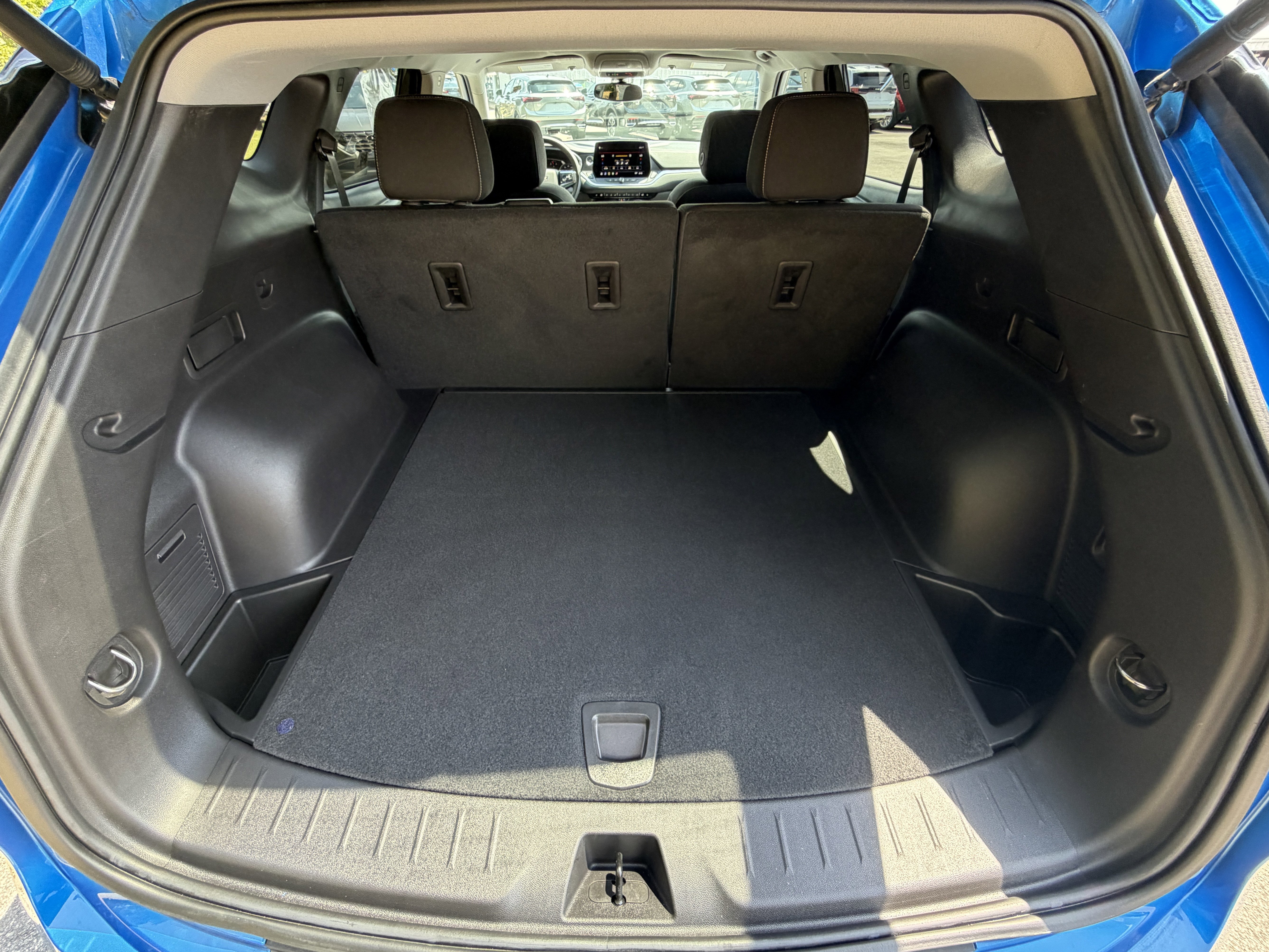 Used 2024 Chevrolet Blazer LT w/ Convenience Package FWD image 4