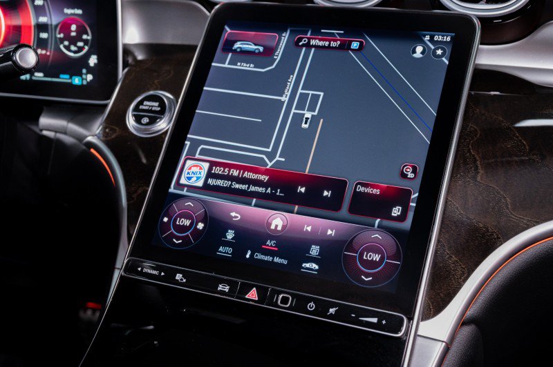 Certified 2023 Mercedes-Benz GLC 300 image 19