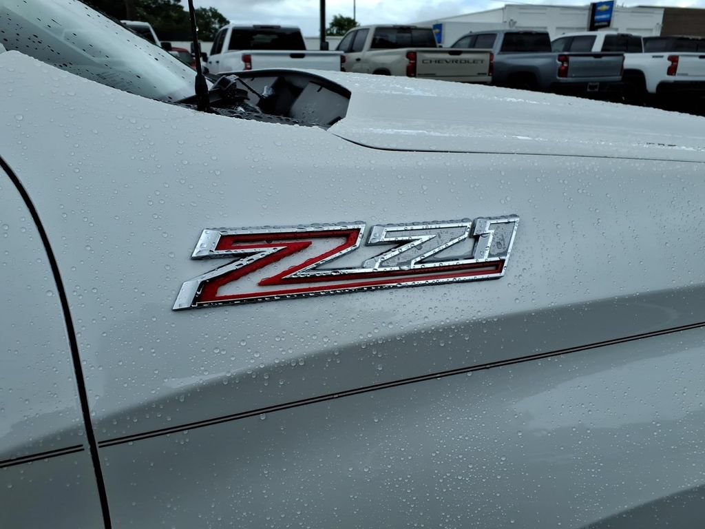 Used 2022 Chevrolet Silverado 1500 RST AWD/4WD image 9