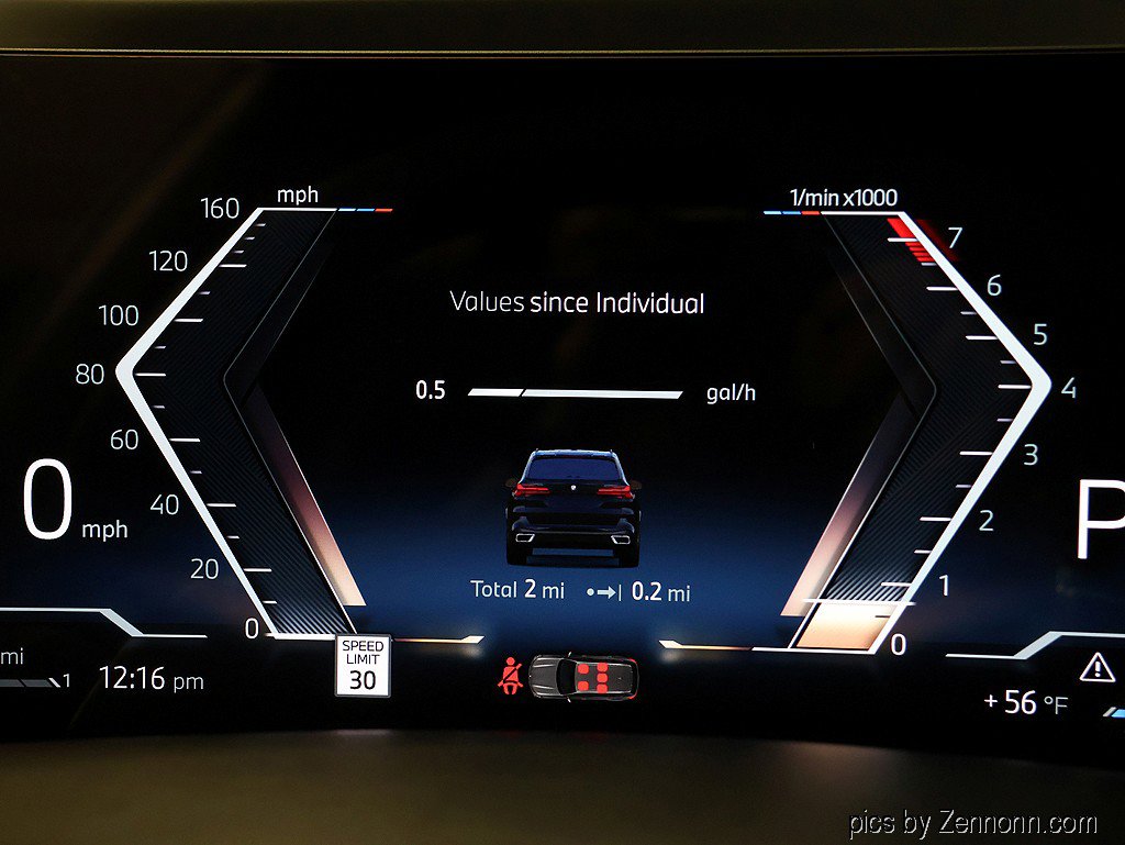 New 2026 BMW X5 xDrive40i w/ M Sport Package AWD/4WD image 17