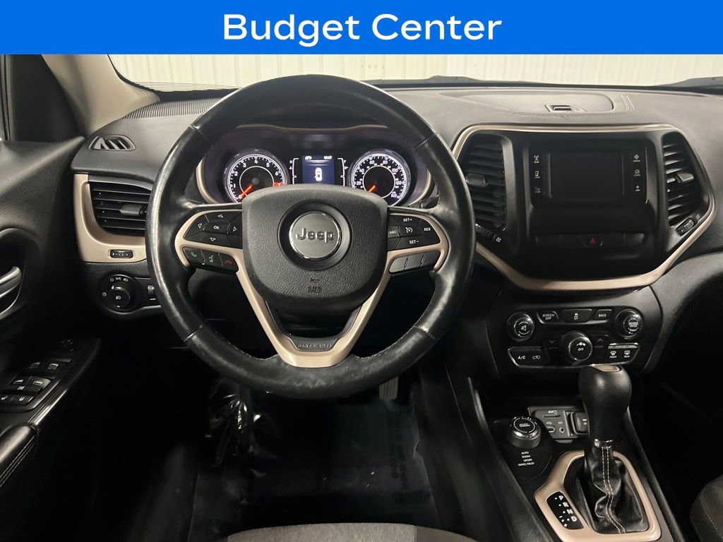 Used 2014 Jeep Cherokee Latitude w/ Cold Weather Group image 17