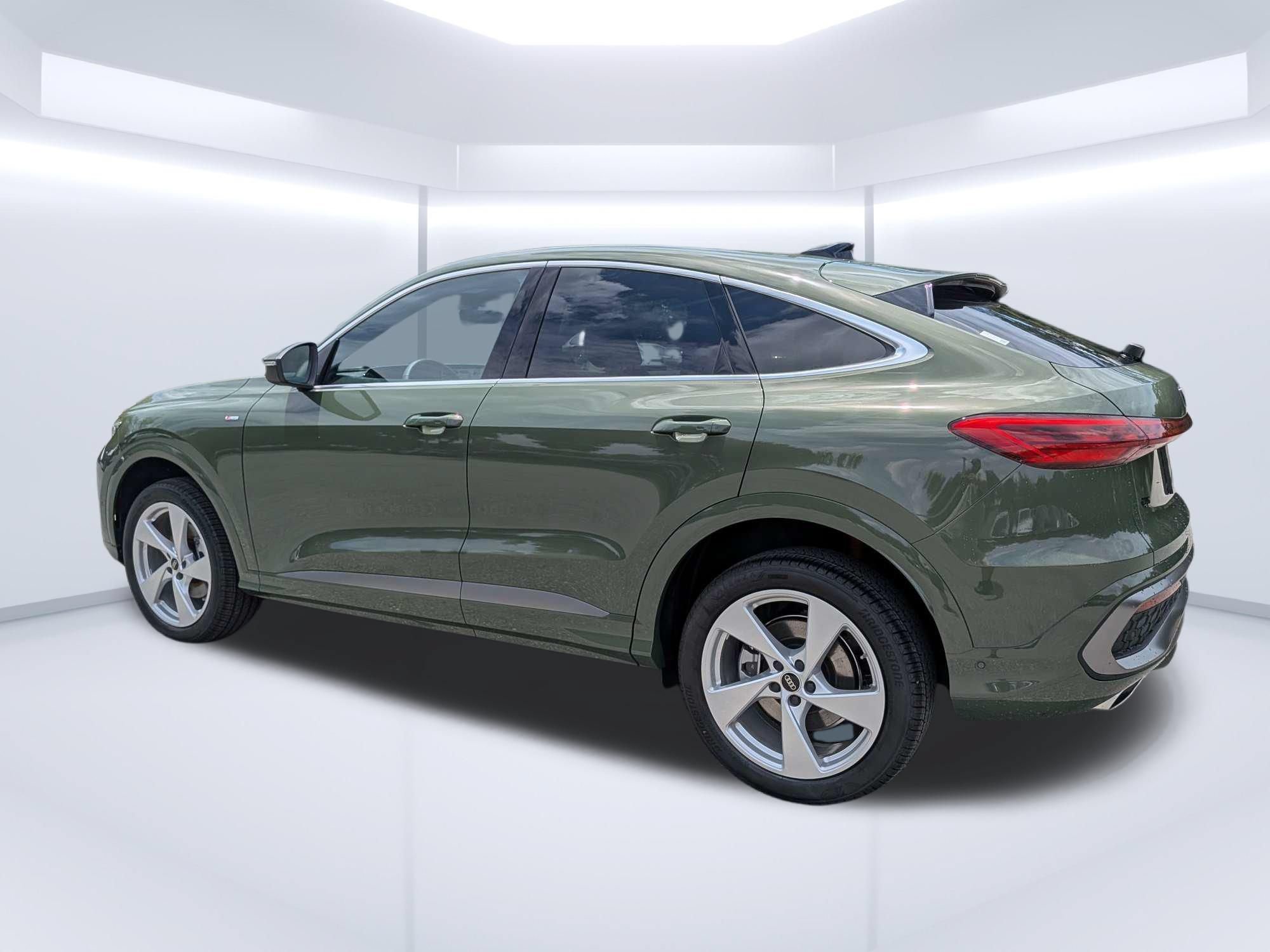 New 2026 Audi Q5 Premium Plus AWD/4WD image 5