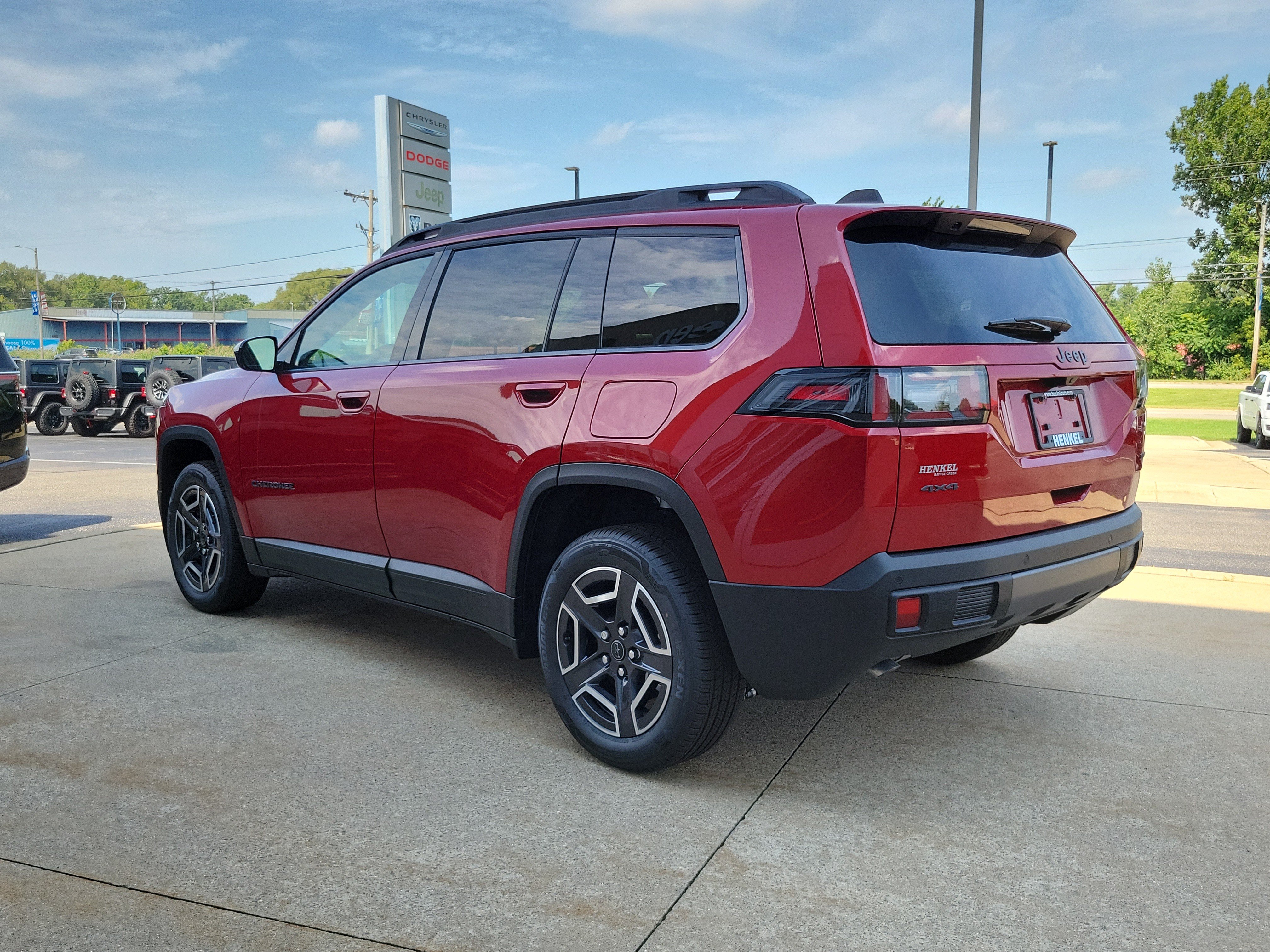 New 2026 Jeep Cherokee Laredo AWD/4WD image 3
